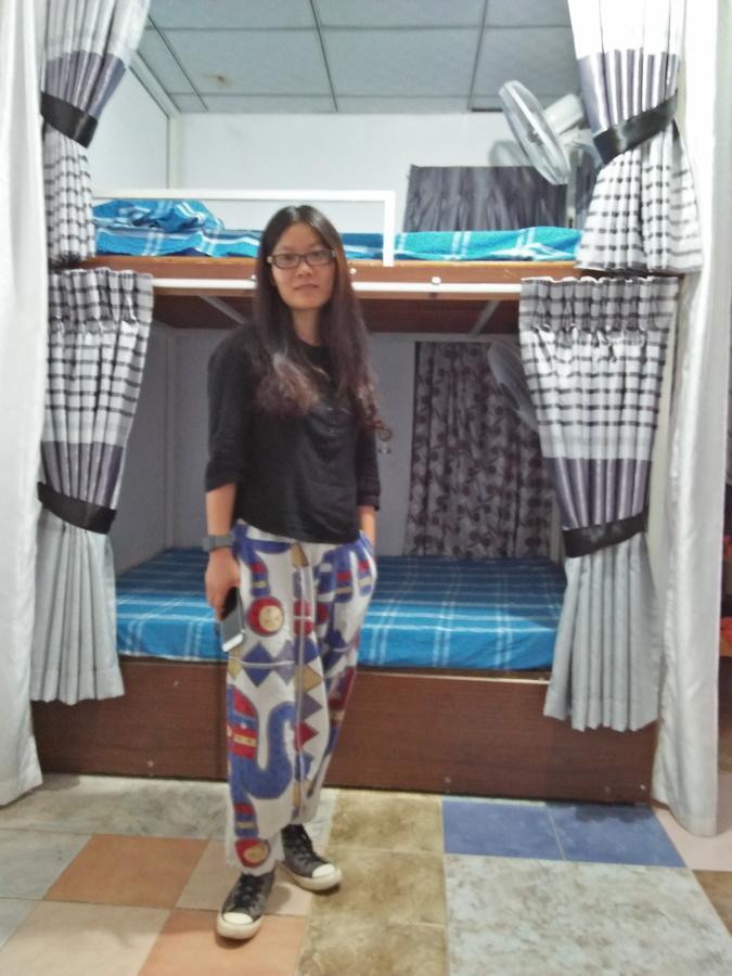 Kingfisher Hostel Anuradhapura Exterior photo